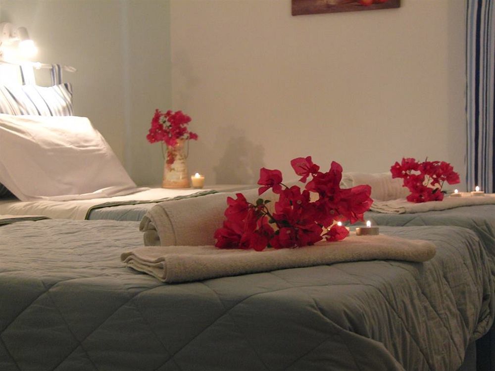 Kavos Bay Seafront Hotel Agia Marina  Dış mekan fotoğraf