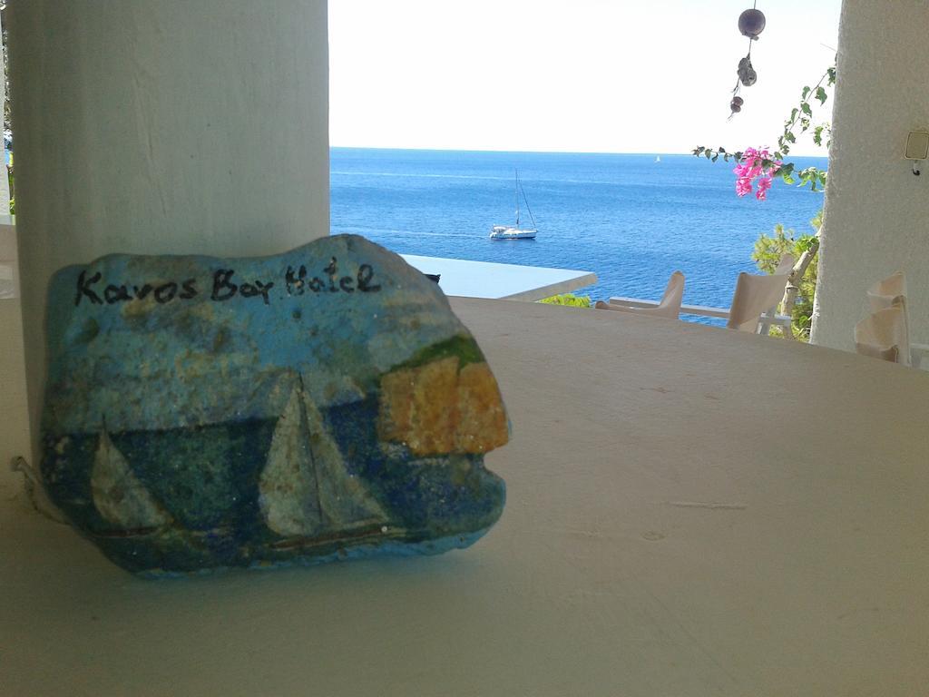 Kavos Bay Seafront Hotel Agia Marina  Dış mekan fotoğraf