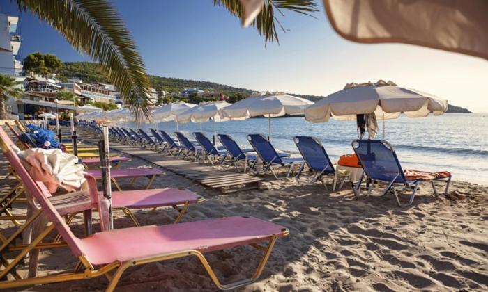 Kavos Bay Seafront Hotel Agia Marina  Dış mekan fotoğraf